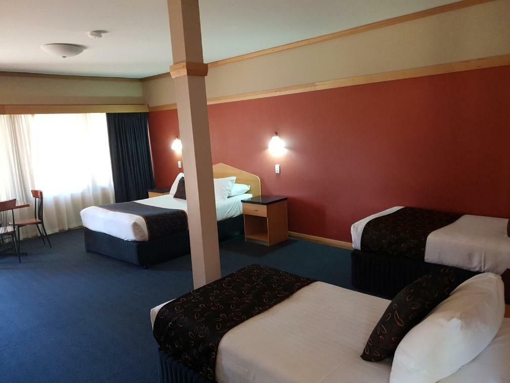 Banksia Motel 4*